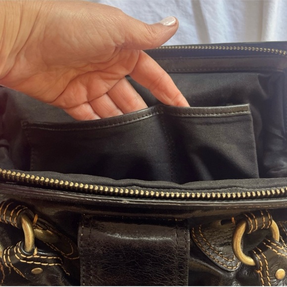 Per Se Leather Handbag - Picture 4 of 8